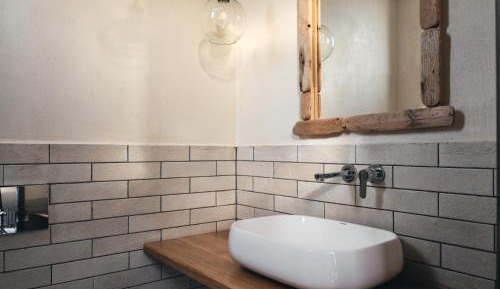 Suite with Garden View