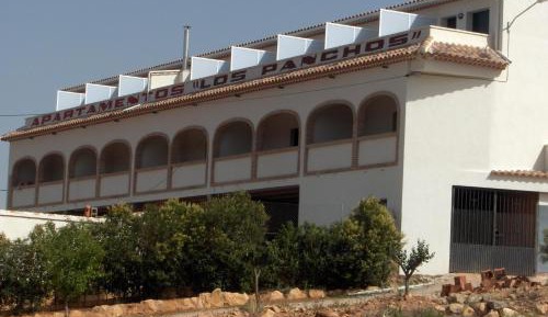 One-Bedroom Apartment (2 Adults)