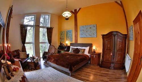 King Room with Balcony