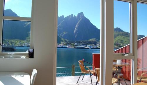 Large Three-Bedroom Cottage