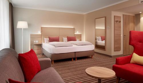 Business Triple Room with Executive Lounge Access