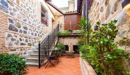 Three-Bedroom Townhouse