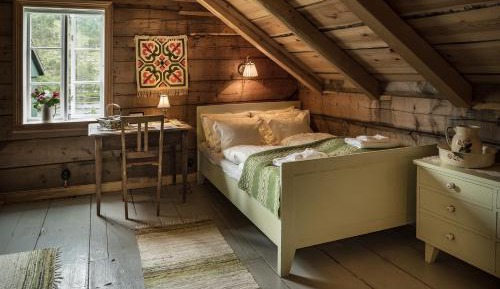 Quadruple Room with Mountain View