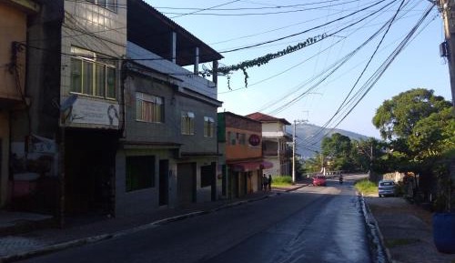 One-Bedroom Apartment with Air Conditioning