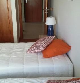 Standard Twin Room with Shared Bathroom