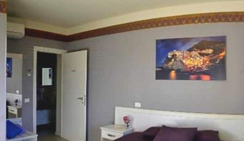 Triple Room with Private Bathroom