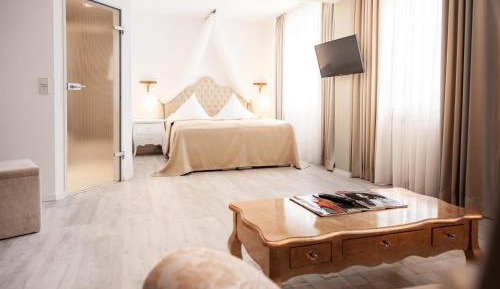 Superior Single Room