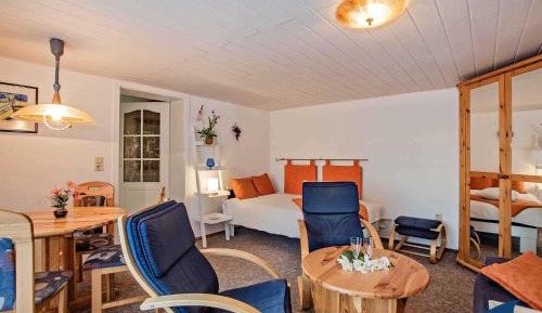 One-Bedroom Apartment with Terrace