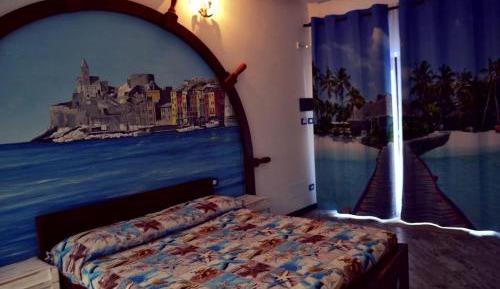 Quadruple Room with Private Bathroom