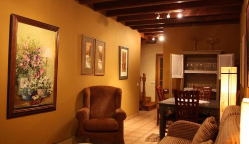 Three-Bedroom Apartment (6 Adults)