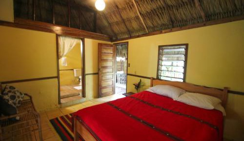 Bungalow with Patio