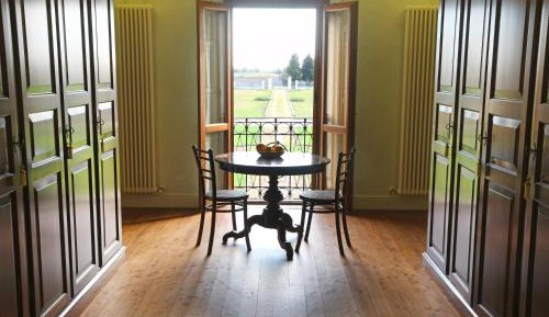 Double Room with Private External Bathroom