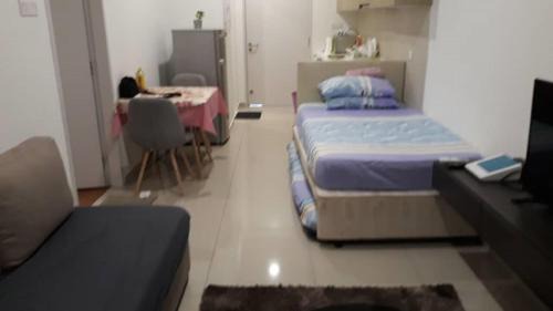 Apartment with Pool View 