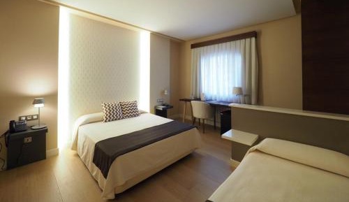 Triple Room with Balcony