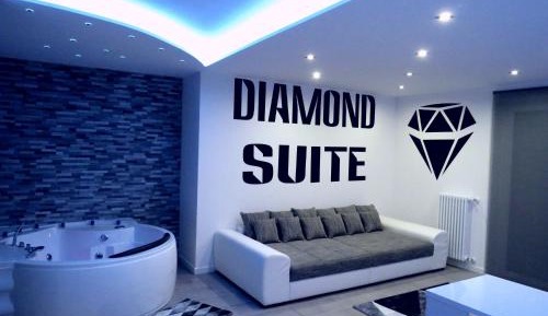 King Suite with Spa Bath