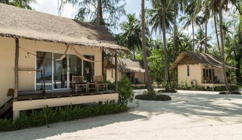 Bungalow with Sea View