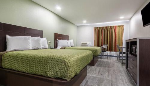 Standard Queen Room with Two Queen Beds