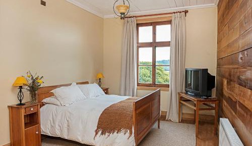 Classic Quadruple Room