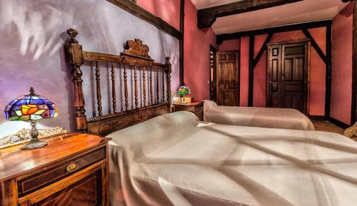 Double Room with Private Bathroom