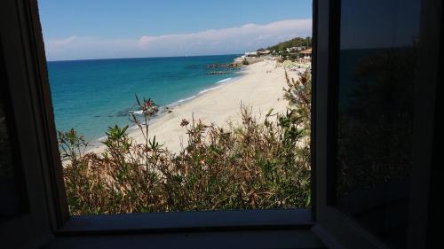 Studio Apartment with Sea View