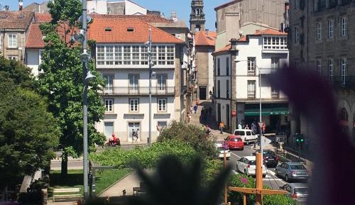 Budget Twin Room with City View