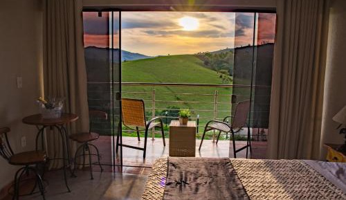 Queen Room with Balcony