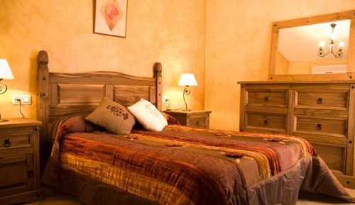 Two-Bedroom Apartment (3 Adults)