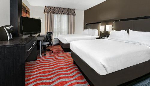 Standard Room with Two Queen Beds