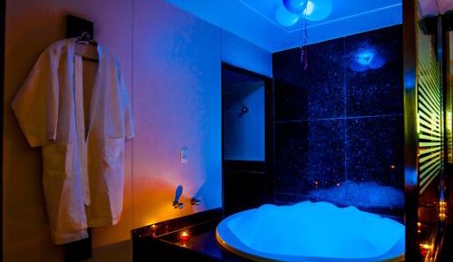 Deluxe Double Room with Bath