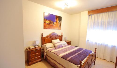 Single Room with Private Bathroom