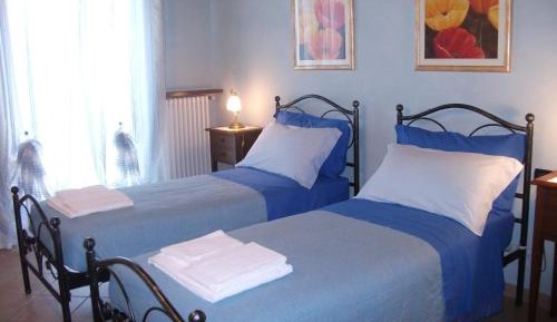 Two-Bedroom Apartment (4 Adults)