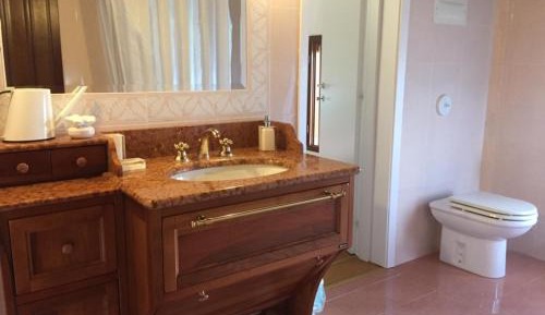 Standard Double Room with Private Bathroom