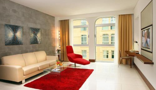 Atrium View One Bedroom Suite - King Bed