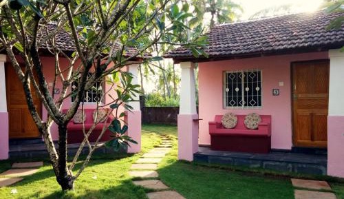 Bungalow with Fan