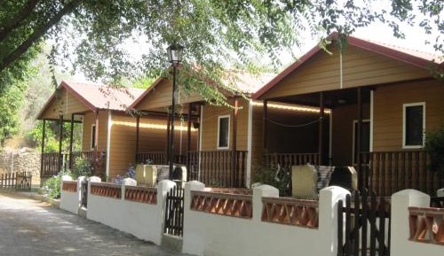 Two-Bedroom Bungalow (4 Adults)