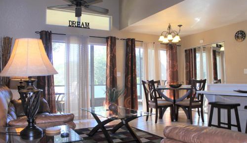 Three-Bedroom Townhouse