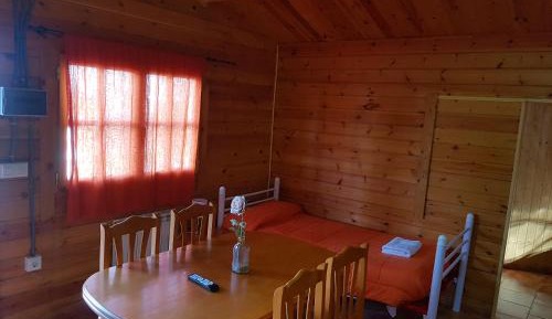 One-Bedroom Bungalow