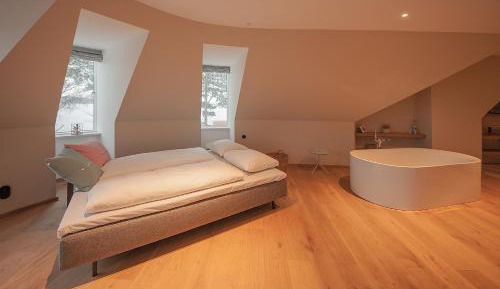 Studio with Sauna and water view