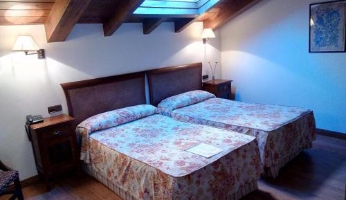 Standard Queen Room with Two Queen Beds