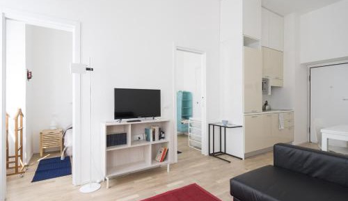 Studio Apartment