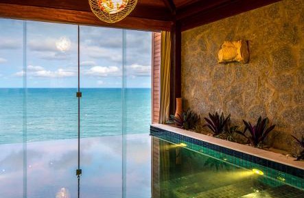 Master Double Suite with Sea View and Spa Bath