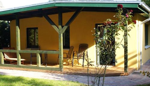 One-Bedroom Bungalow