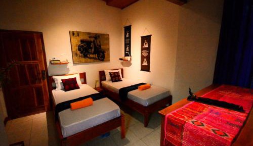 Standard Twin Room with Free Return Airport Transfer