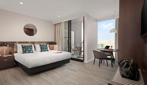 Executive Studio Apartment with Balcony