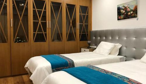 Double or Twin Room with Private Bathroom