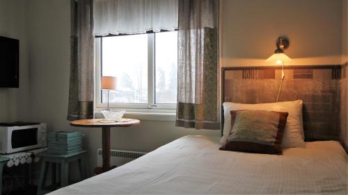 Apartment with Private Bathroom