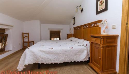 Five-Bedroom Holiday Home