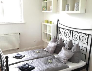 Boesendorfer Apartment