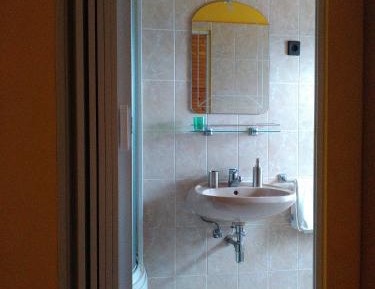 Single Room with Bath