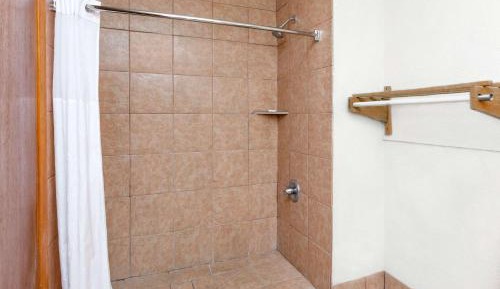 King Room - Mobility Access/Non-Smoking